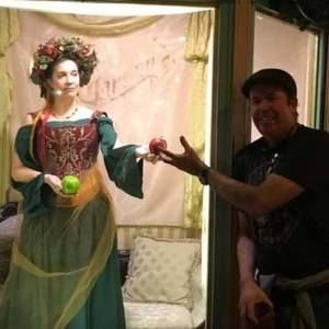 Meet your Posher, Valerie